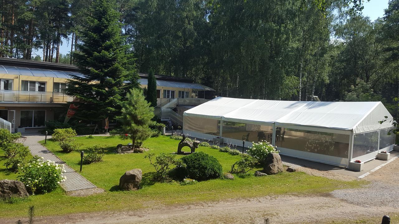 Kempings Lilaste.Com Kültér fotó